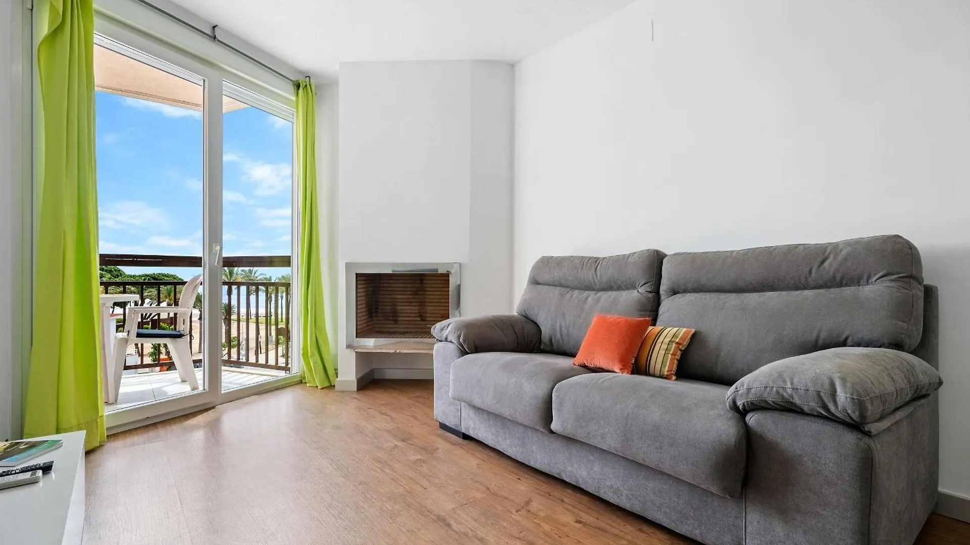 Apartamento Tecavi II La Pineda 0*,